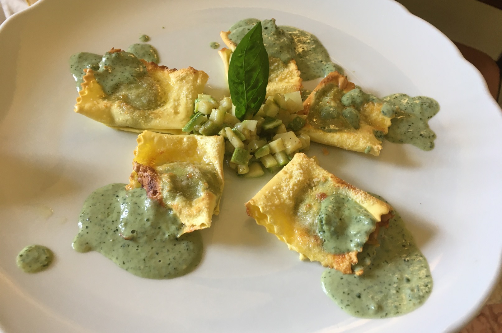 Sfogliatelle basilico e zucchine quercia di rosa risorante modena